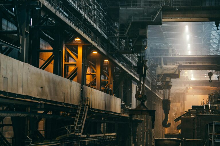 Adicional de insalubridade: as 7 dúvidas mais comuns dos trabalhadores expostos a agentes nocivos